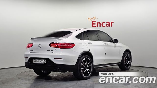 MERCEDES AMG GLC-Classe X253 AMG GLC43 4MATIC Coupé 2019 - photo 2 - Import Corée du Sud | International Cars