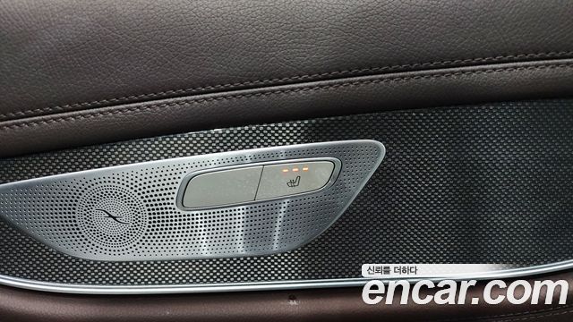 MERCEDES AMG CLS-Classe C257 CLS300d AMG Line 2020 - photo 35 - Import Corée du Sud | International Cars