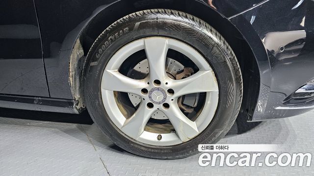 MERCEDES B-Classe W246 B200 CDI 블루이피션시 Sport팩 2012 - photo 5 - Import Corée du Sud | International Cars