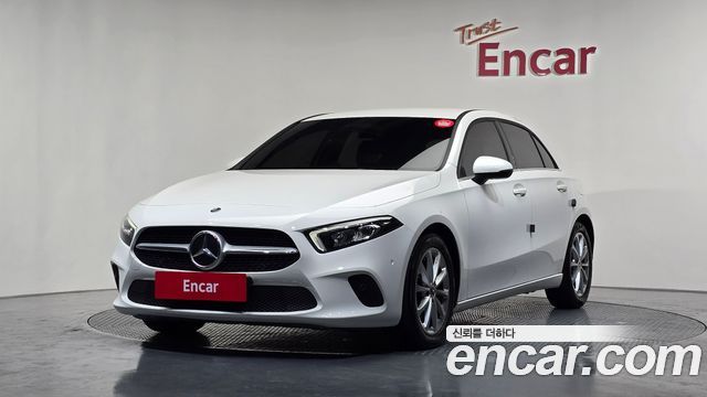 MERCEDES A-Classe W177 A220 Hatchback 2020
