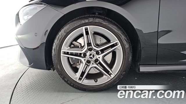 MERCEDES CLA-Classe C118 CLA250 4MATIC 2024 - photo 4 - Import Corée du Sud | International Cars