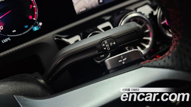 MERCEDES CLA-Classe C118 CLA250 4MATIC 2024 - photo 8 - Import Corée du Sud | International Cars