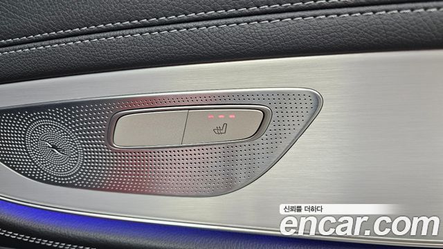 MERCEDES CLS-Classe C257 CLS400d 4MATIC 2019 - photo 18 - Import Corée du Sud | International Cars