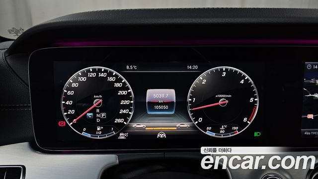 MERCEDES CLS-Classe C257 CLS400d 4MATIC 2019 - photo 8 - Import Corée du Sud | International Cars