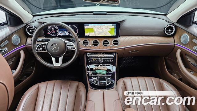 MERCEDES E-Classe W213 E300 4MATIC Exclusive 2020 - photo 7 - Import Corée du Sud | International Cars