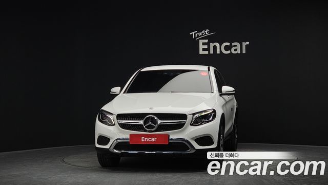 MERCEDES GLC-Classe X253 GLC300 4MATIC Coupé 2019 - photo 3 - Import Corée du Sud | International Cars