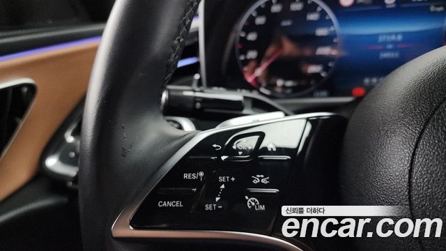 MERCEDES E-Classe W214 E200 Avantgarde 2024 - photo 22 - Import Corée du Sud | International Cars