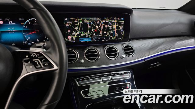 MERCEDES E-Classe W213 E250 Avantgarde 2023 - photo 30 - Import Corée du Sud | International Cars