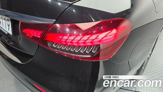 MERCEDES E-Classe W213 E250 Avantgarde 2023 - photo 9 - Import Corée du Sud | International Cars