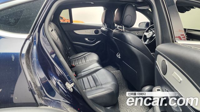 MERCEDES GLC-Classe X253 GLC220 d 4MATIC Premium Coupé 2018 - photo 17 - Import Corée du Sud | International Cars