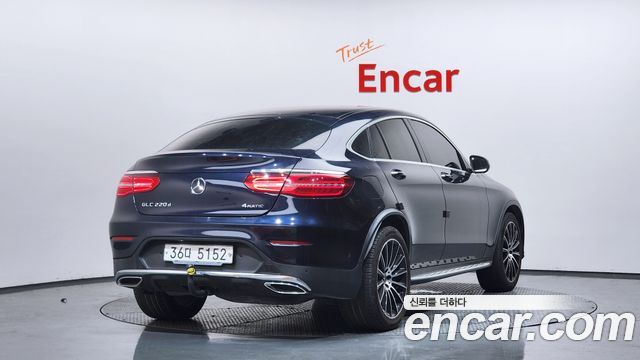 MERCEDES GLC-Classe X253 GLC220 d 4MATIC Premium Coupé 2018 - photo 2 - Import Corée du Sud | International Cars