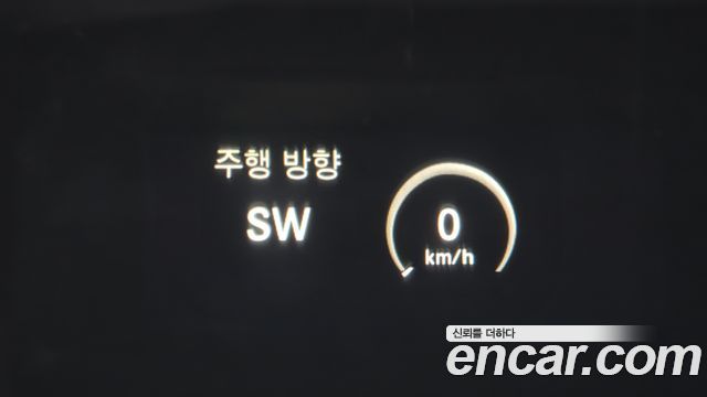 MERCEDES C-Classe W205 C220 블루텍 Avantgarde 2015 - photo 18 - Import Corée du Sud | International Cars
