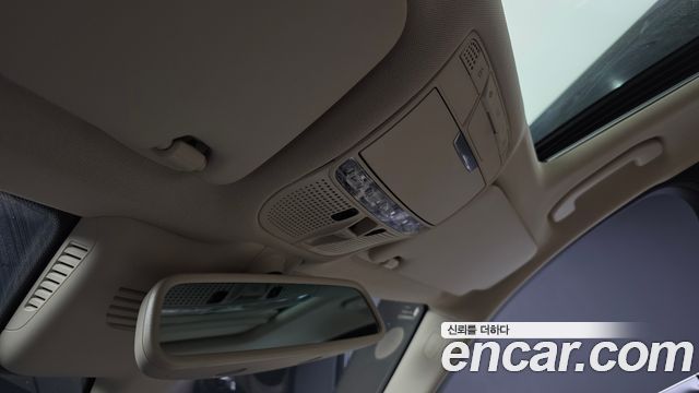 MERCEDES C-Classe W205 C220 d Avantgarde 2017 - photo 19 - Import Corée du Sud | International Cars