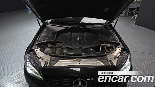 MERCEDES C-Classe W205 C220 d Avantgarde 2017 - photo 6 - Import Corée du Sud | International Cars