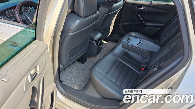 PEUGEOT 508SW 2.0 HDi 알뤼르 2012 - photo 13 - Import Corée du Sud | International Cars