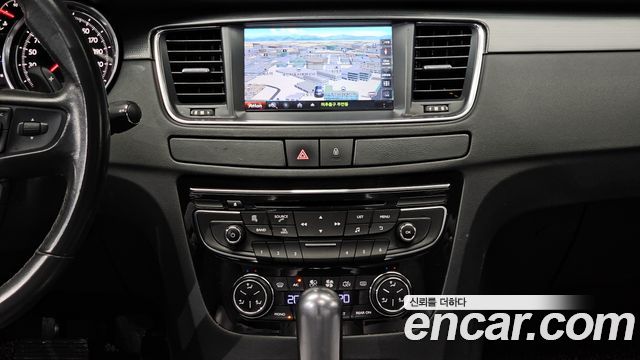 PEUGEOT 508 2.0 알뤼르 2014 - photo 14 - Import Corée du Sud | International Cars