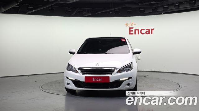 PEUGEOT 308 2세대 1.6 BlueHDi 알뤼르 2015 - photo 3 - Import Corée du Sud | International Cars