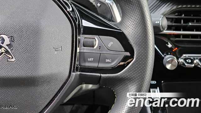 PEUGEOT 2008 2세대 1.5 BlueHDi GT 2023 - photo 16 - Import Corée du Sud | International Cars