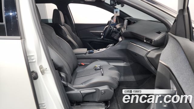 PEUGEOT 5008 2세대 1.5 BlueHDi GT Line 2020 - photo 16 - Import Corée du Sud | International Cars