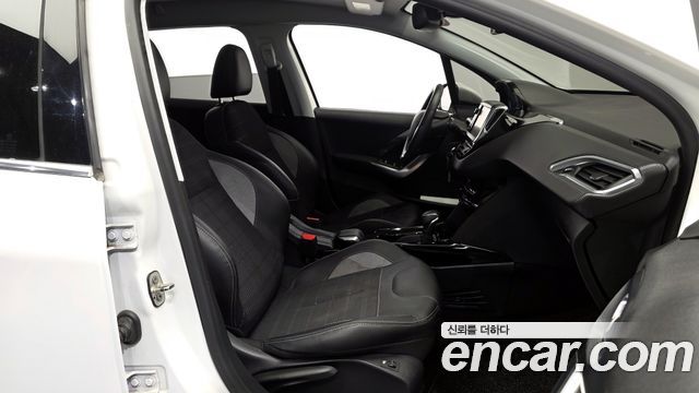 PEUGEOT 2008 1.5 BlueHDi 알뤼르 2019 - photo 16 - Import Corée du Sud | International Cars