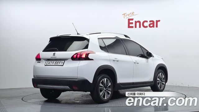 PEUGEOT 2008 1.5 BlueHDi 알뤼르 2019 - photo 2 - Import Corée du Sud | International Cars