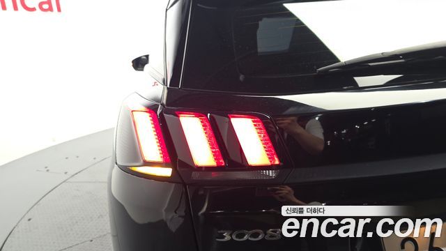 PEUGEOT 3008 2세대 1.5 BlueHDi GT Line 2019 - photo 9 - Import Corée du Sud | International Cars