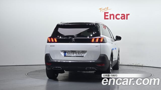 PEUGEOT 5008 2세대 1.2 Pure Tech GT 2022 - photo 4 - Import Corée du Sud | International Cars