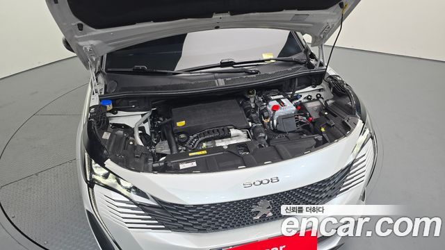PEUGEOT 5008 2세대 1.2 Pure Tech GT 2022 - photo 6 - Import Corée du Sud | International Cars
