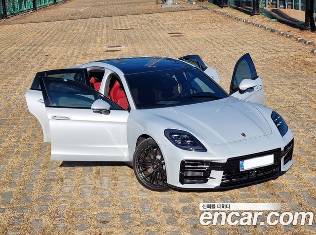 PORSCHE Panamera (976) 4.0 GTS 2025 - photo 7 - Import Corée du Sud | International Cars