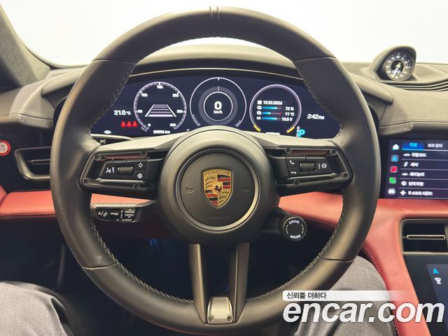PORSCHE Taycan Turbo 2024 - photo 10 - Import Corée du Sud | International Cars