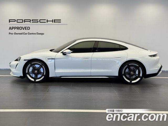 PORSCHE Taycan Turbo 2024 - photo 3 - Import Corée du Sud | International Cars
