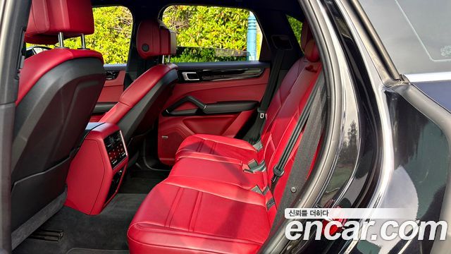 PORSCHE Cayenne (PO536) 3.0 2019 - photo 12 - Import Corée du Sud | International Cars