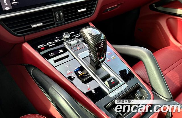 PORSCHE Cayenne (PO536) 3.0 2019 - photo 17 - Import Corée du Sud | International Cars