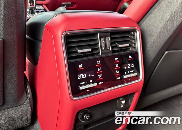 PORSCHE Cayenne (PO536) 3.0 2019 - photo 18 - Import Corée du Sud | International Cars