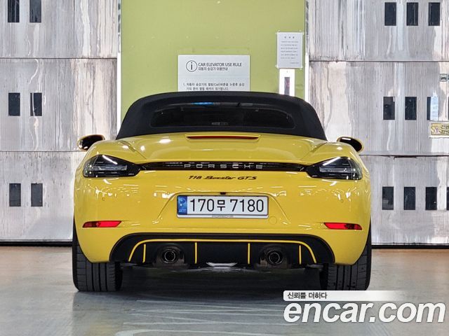 PORSCHE 718 Boxster 4.0 GTS 2022 - photo 4 - Import Corée du Sud | International Cars