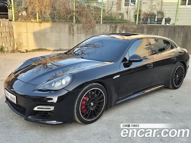 PORSCHE Panamera 4.8 GTS 2013 - photo 2 - Import Corée du Sud | International Cars