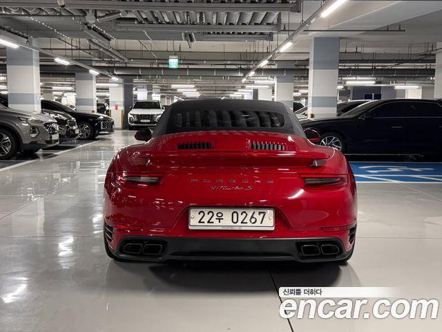 PORSCHE 911 Turbo S Cabriolet 2017 - photo 6 - Import Corée du Sud | International Cars