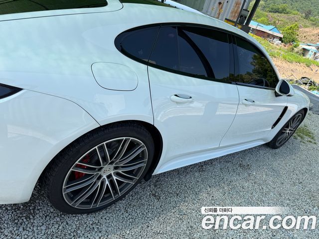 PORSCHE Panamera (971) 3.0 AWD 2018 - photo 5 - Import Corée du Sud | International Cars