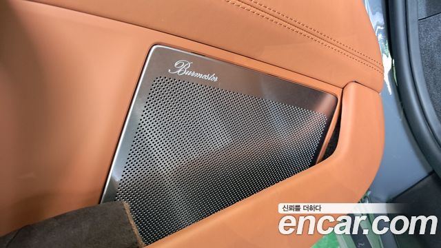 PORSCHE 911 (992) Targa 4 GTS 2026 - photo 11 - Import Corée du Sud | International Cars