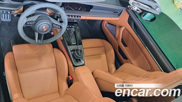 PORSCHE 911 (992) Targa 4 GTS 2026 - photo 13 - Import Corée du Sud | International Cars