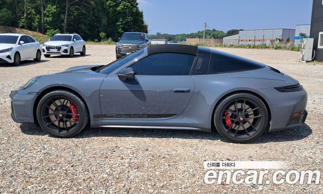 PORSCHE 911 (992) Targa 4 GTS 2026 - photo 20 - Import Corée du Sud | International Cars