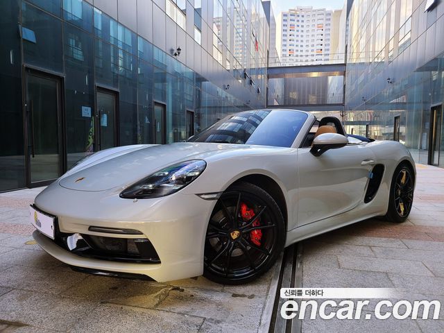 PORSCHE 718 Boxster 2.5 GTS 2018 - photo 2 - Import Corée du Sud | International Cars