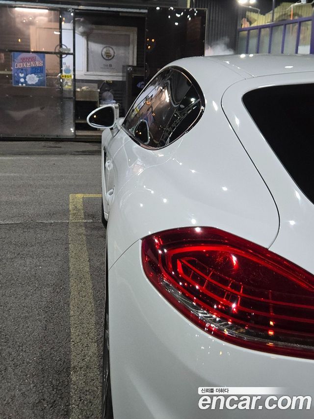 PORSCHE Panamera 3.0 디젤 2016 - photo 15 - Import Corée du Sud | International Cars