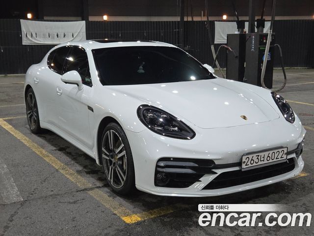 PORSCHE Panamera 3.0 디젤 2016 - photo 21 - Import Corée du Sud | International Cars