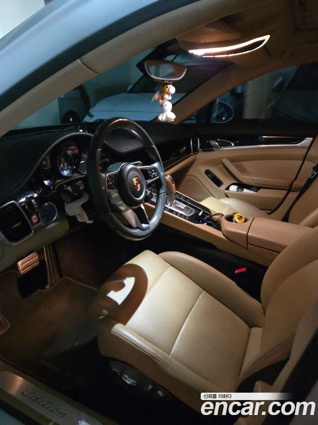 PORSCHE Panamera 3.0 디젤 2016 - photo 7 - Import Corée du Sud | International Cars