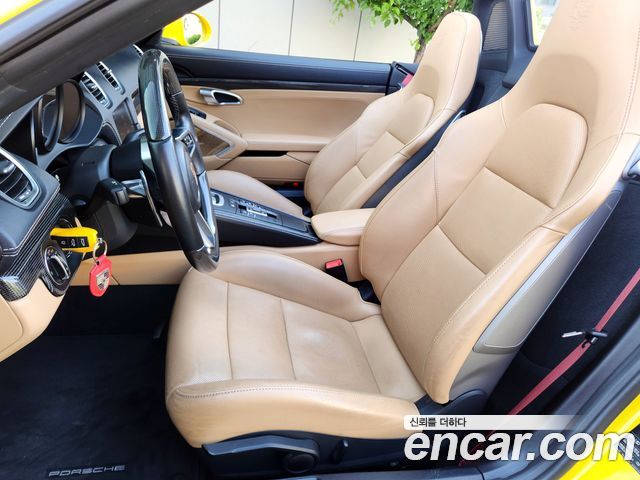 PORSCHE 718 Boxster 2.5 GTS 2020 - photo 17 - Import Corée du Sud | International Cars