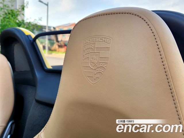 PORSCHE 718 Boxster 2.5 GTS 2020 - photo 19 - Import Corée du Sud | International Cars