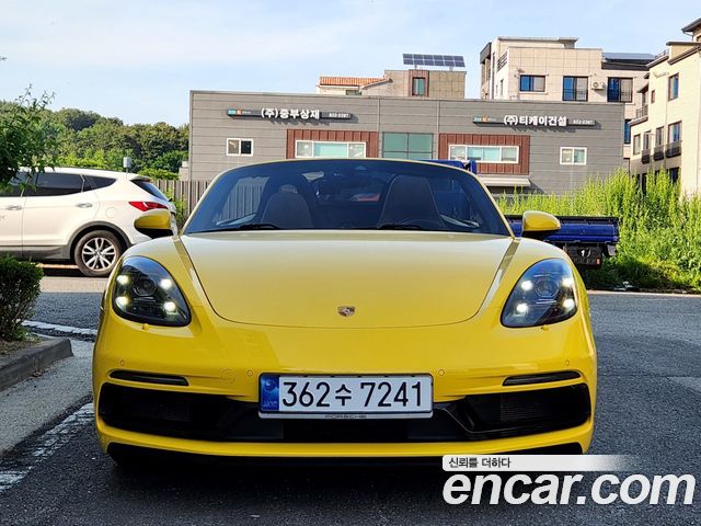 PORSCHE 718 Boxster 2.5 GTS 2020 - photo 2 - Import Corée du Sud | International Cars