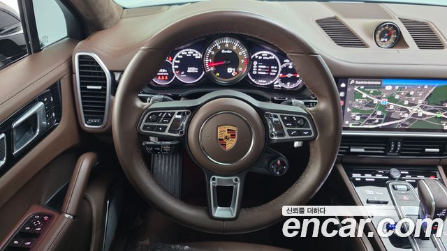 PORSCHE Cayenne (PO536) 4.0 Turbo Coupé 2022 - photo 14 - Import Corée du Sud | International Cars