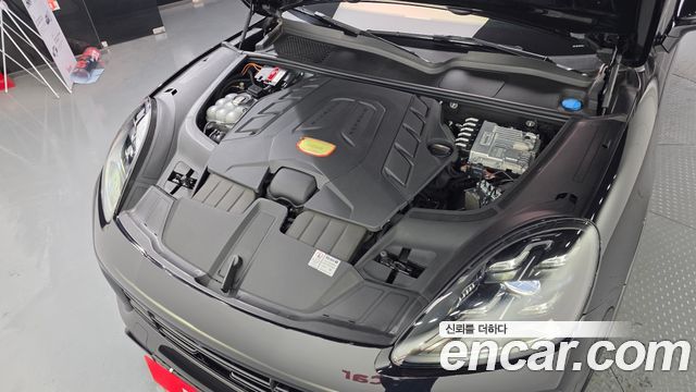 PORSCHE Cayenne (PO536) 4.0 Turbo Coupé 2022 - photo 6 - Import Corée du Sud | International Cars